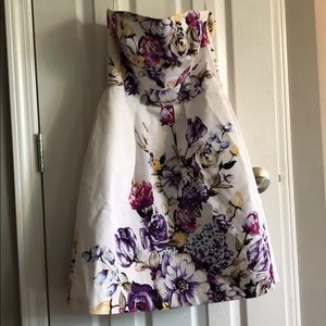 White House black market size 0 strapless dress